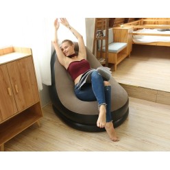 Duży Dmuchany Fotel Welurowy z Podnóżkiem Beżowo-Czarny 116x88