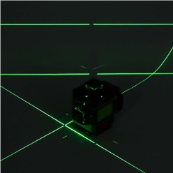 Poziomica Laserowa Samopoziomująca 4D 16 Linii Zielony Laser 360° Zestaw
