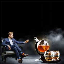 Zestaw Karafka do Whisky i Dwie Szklanki  850ml